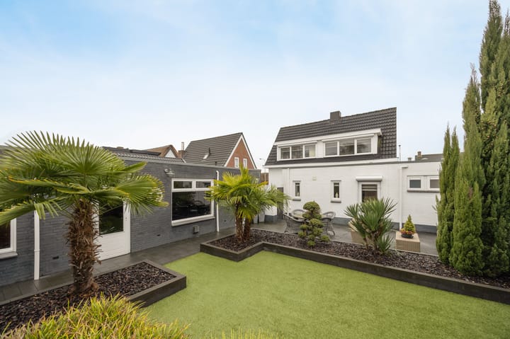 Photo 35 of Poppestraat 80