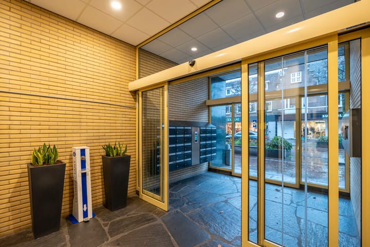 Photo 2 of Slotlaan 151-2