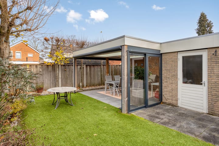 Foto 4 van Ridderspoor 13