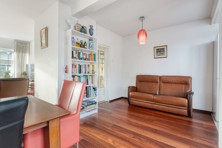 Photo 8 of Ridderspoor 13