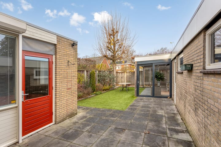 Photo 25 of Ridderspoor 13