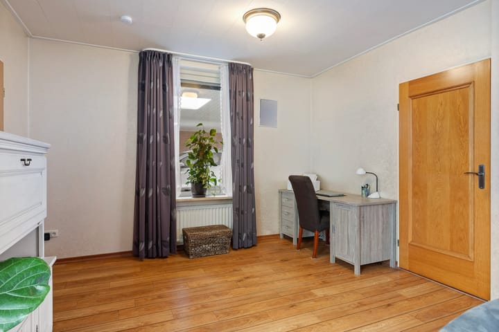 Photo 11 of Pastoor Goossensstraat 34