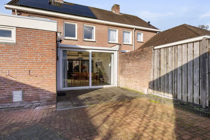 Photo 36 of Pastoor Goossensstraat 34