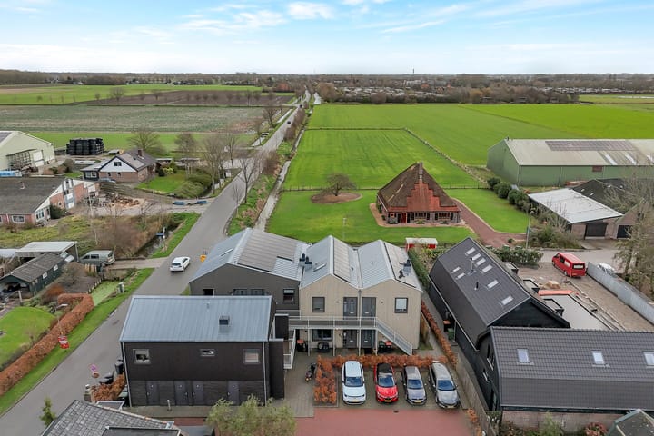 Photo 2 of Kerkbuurt 32