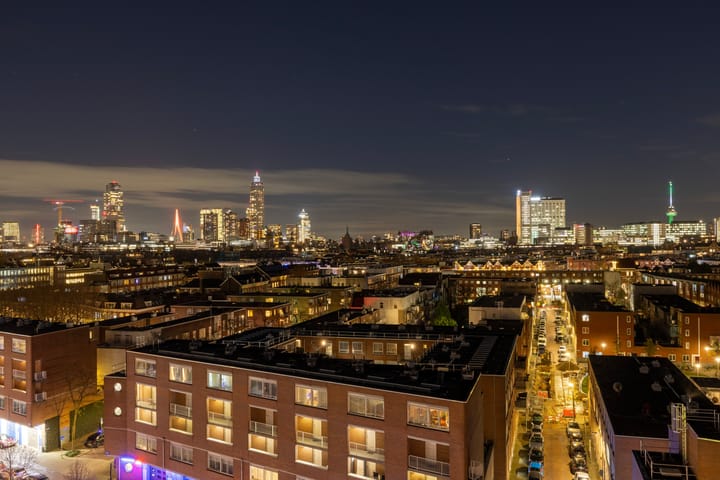 Photo 4 of Weena 983