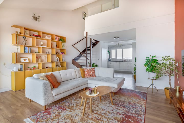 Photo 8 of Weena 983