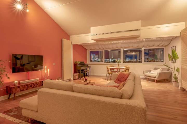 Photo 10 of Weena 983