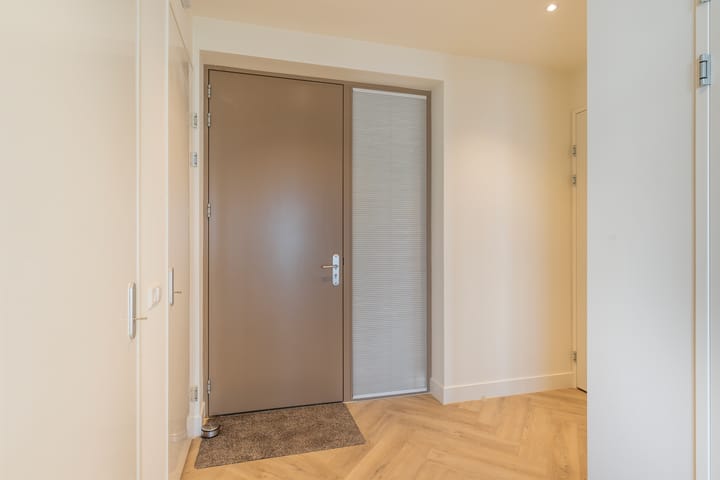 Photo 11 of Nancy Zeelenbergsingel 98