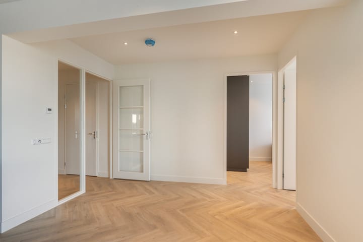 Photo 17 of Nancy Zeelenbergsingel 98