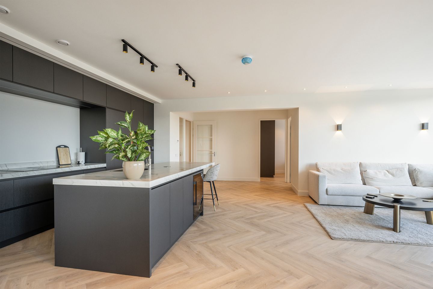 Photo 20 of Nancy Zeelenbergsingel 98