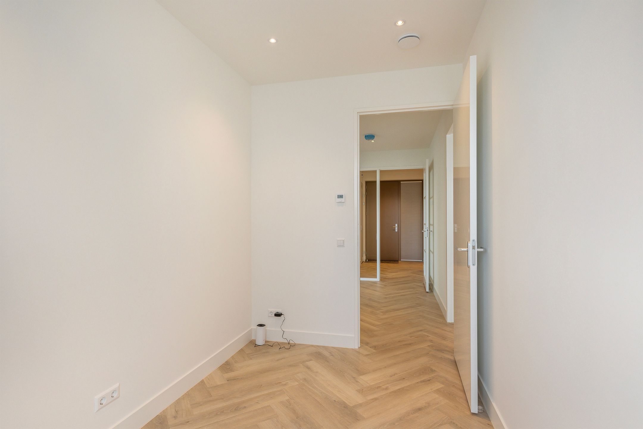 Photo 39 of Nancy Zeelenbergsingel 98