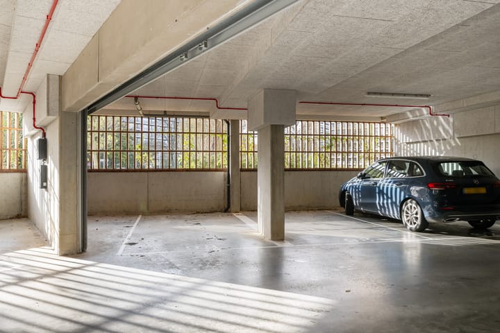 Photo 41 of Nancy Zeelenbergsingel 98