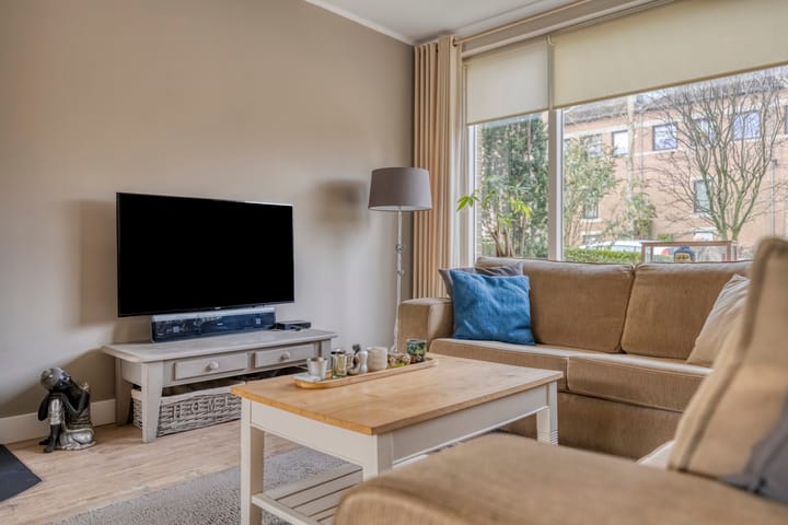 Photo 9 of Zorgvlietstraat 497