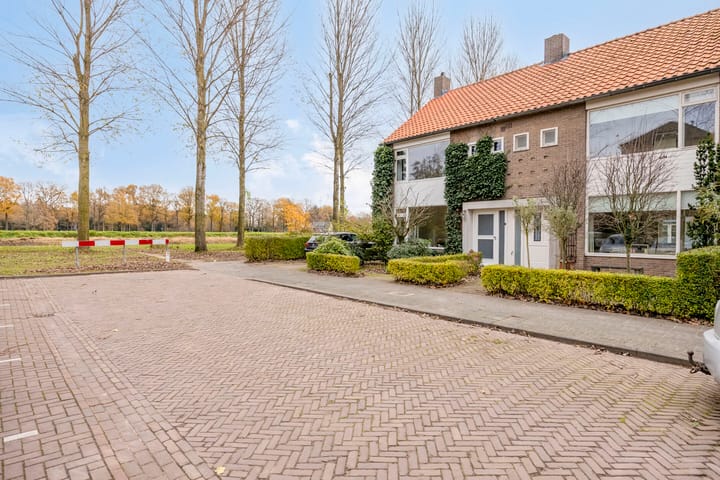 Photo 35 of Zorgvlietstraat 497