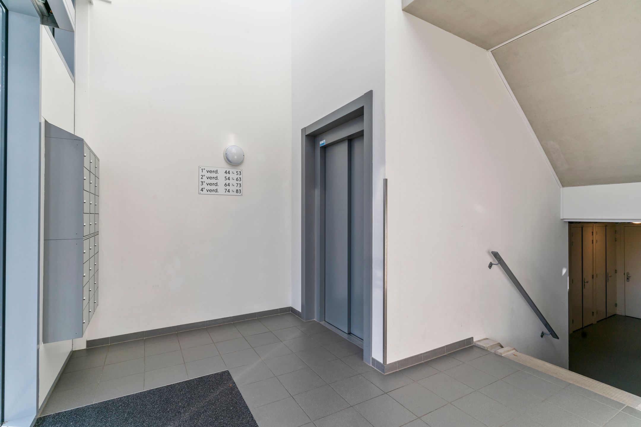 Photo 24 of Jan Doustraat 64