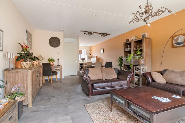 Foto 4 van Joop den Uylstraat 29