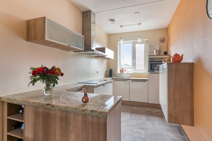 Foto 6 van Joop den Uylstraat 29