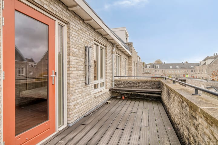 Foto 13 van Joop den Uylstraat 29