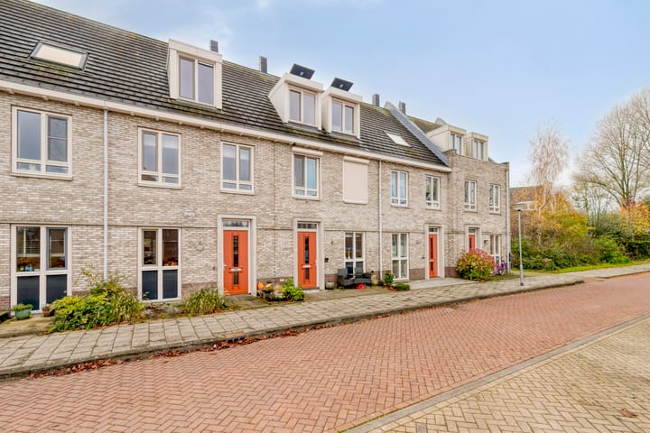 Foto 25 van Joop den Uylstraat 29