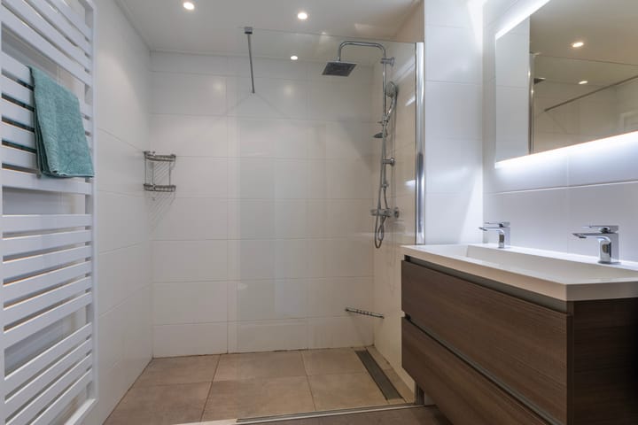 Photo 4 of Jan Jelles Hofleane 103