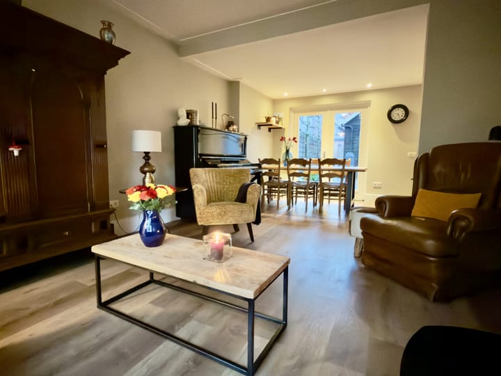 Photo 4 of Prins Bernhardlaan 29