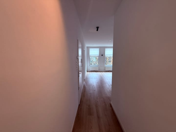 Photo 10 of Bosboom Toussaintstraat 20-2