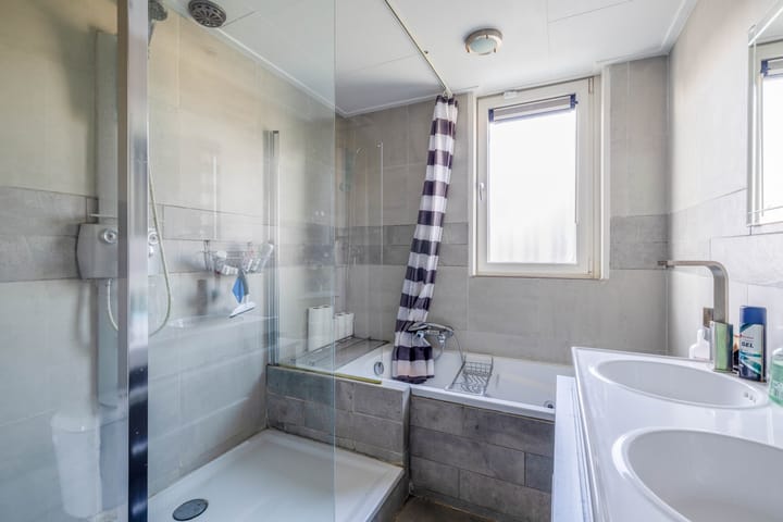 Photo 23 of De Meeren 163