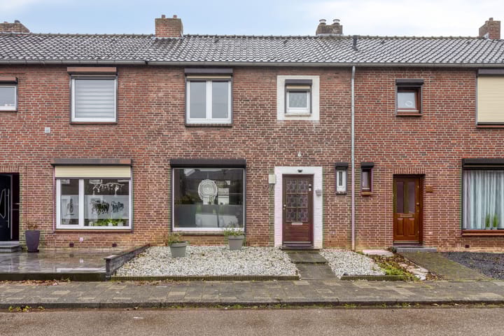 Foto 2 van Wolfshoofdplein 97