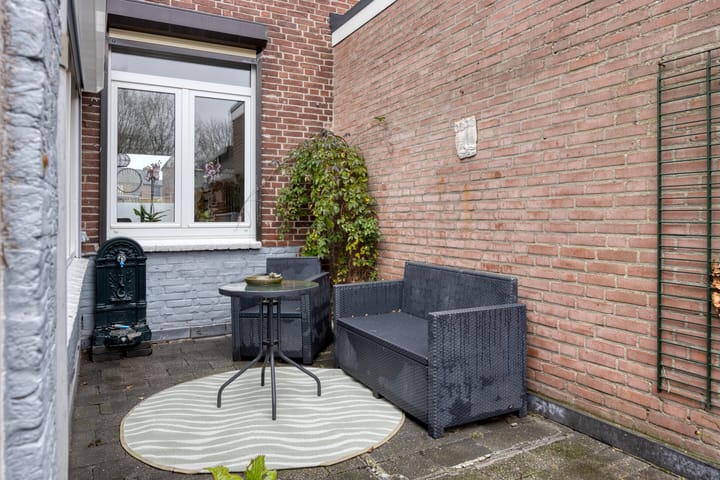 Foto 25 van Wolfshoofdplein 97