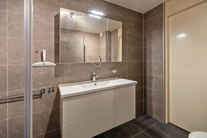 Foto 18 van Hademanstraat 11