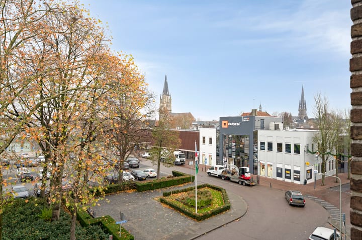 Photo 4 of Rosmolenstraat 38-III