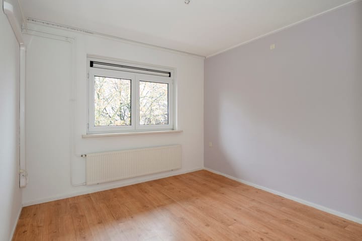 Photo 20 of Rosmolenstraat 38-III