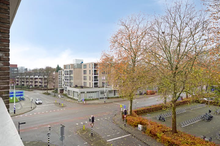 Photo 30 of Rosmolenstraat 38-III