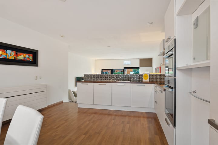 Photo 27 of Zus Braunstraat 32