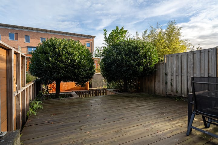 Photo 33 of Zus Braunstraat 32