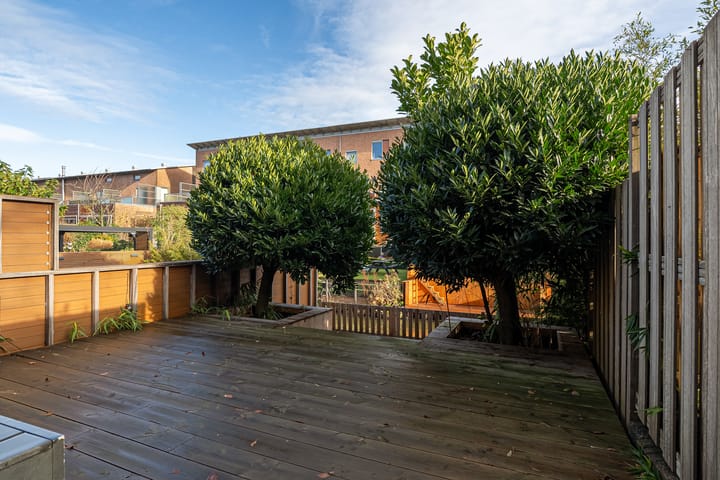 Photo 34 of Zus Braunstraat 32