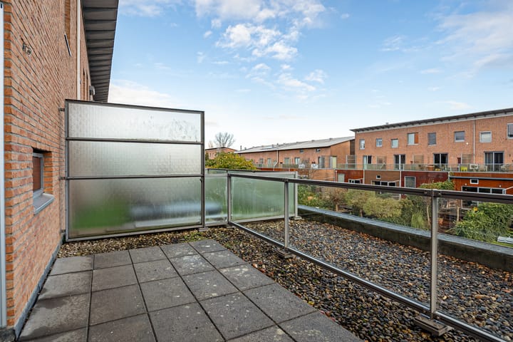 Photo 46 of Zus Braunstraat 32