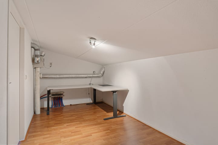 Photo 62 of Zus Braunstraat 32