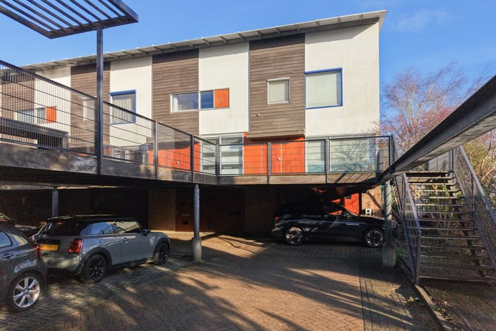 Photo 69 of Zus Braunstraat 32