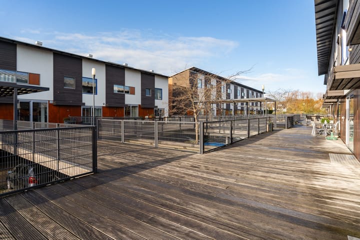 Photo 71 of Zus Braunstraat 32