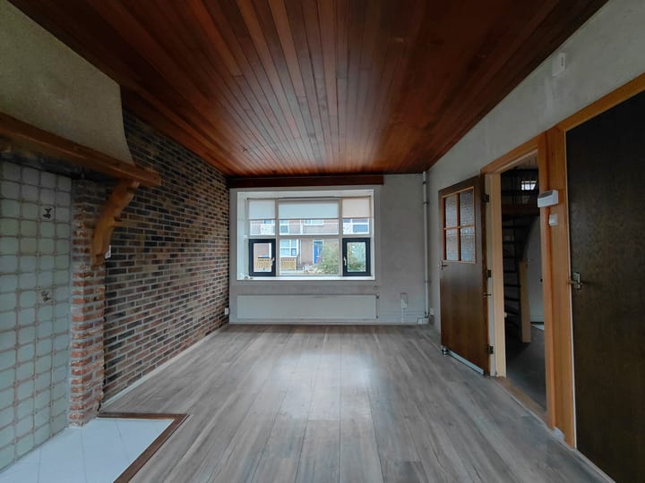 Photo 11 of Breeuwerstraat 16