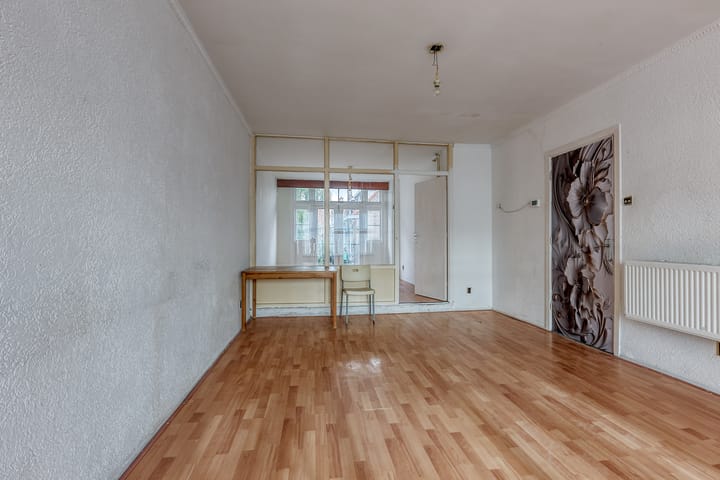 Foto 8 van Lorentzplein 9