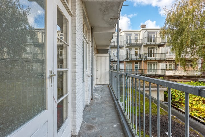 Foto 22 van Lorentzplein 9