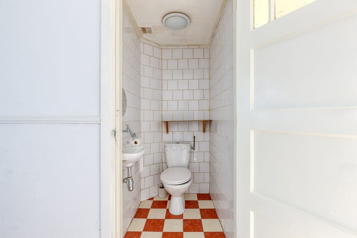 Foto 24 van Lorentzplein 9