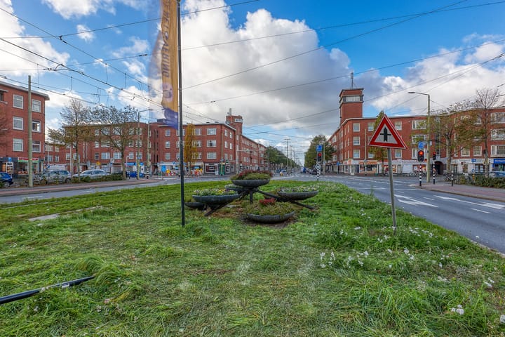 Foto 28 van Lorentzplein 9