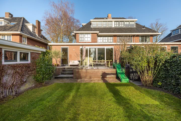 Foto 3 van van der Helstlaan 14