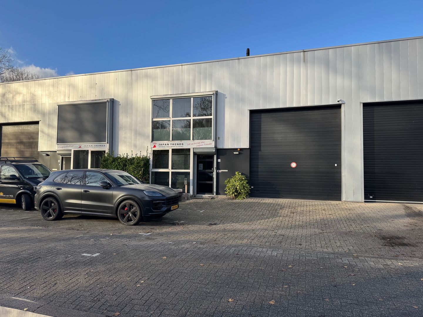 Bekijk foto 1 van Einsteinweg 8