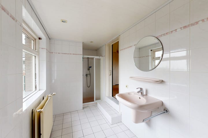 Foto 15 van Molenstraat 155