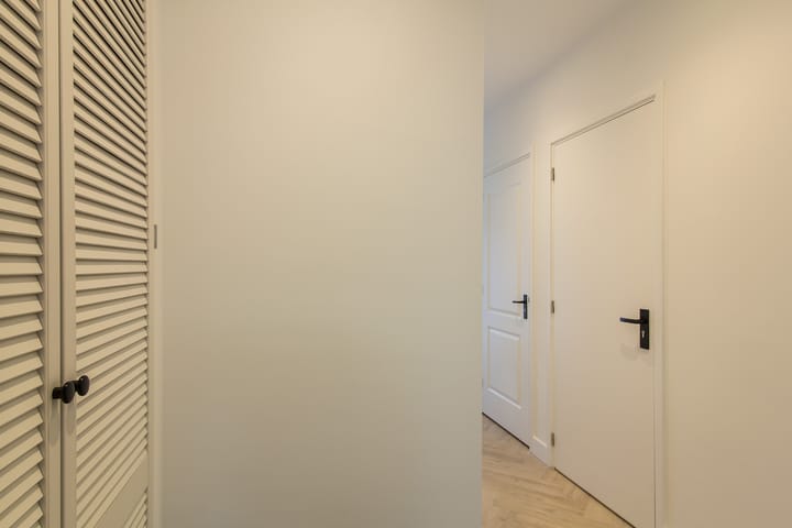 Foto 13 van Korbootstraat 41