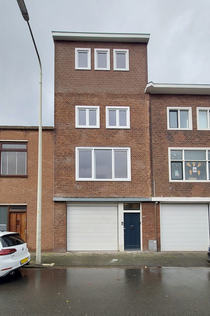 Foto 15 van Korbootstraat 41